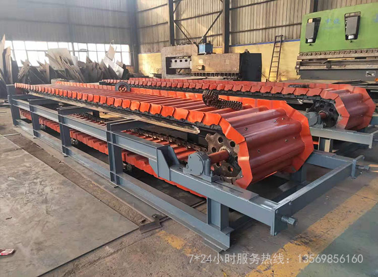 鱗板輸送機(jī)