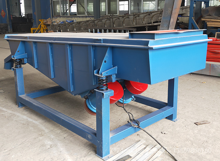 兩臺(tái)電機(jī)的振動(dòng)篩方向怎么轉(zhuǎn)